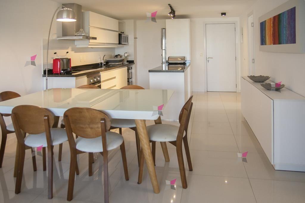 Apartamento en venta en Torre esmeralda de 3 dormitorios ,