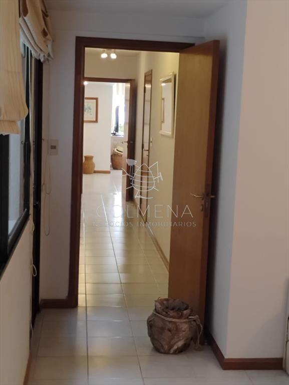 Apartamento en primera linea al puerto disponible