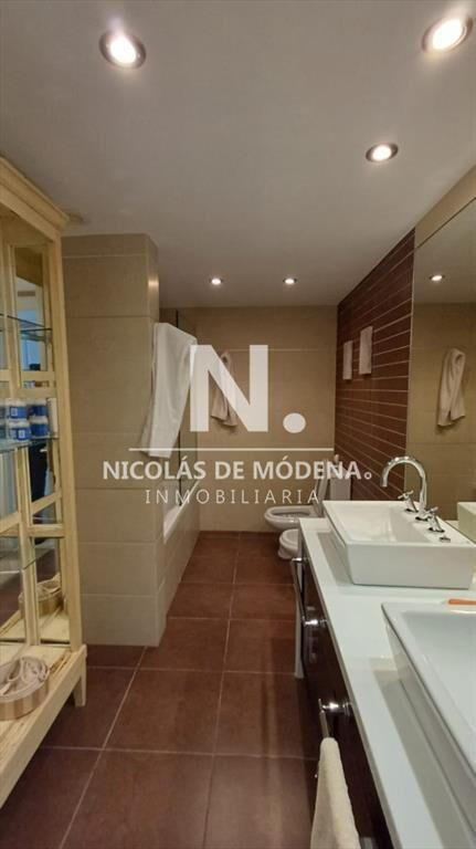 Departamento de 3 dormitorios en venta en Torre