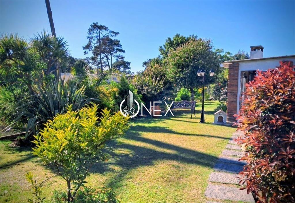 CASA EN VENTA JARDINES DE CORDOBA 2 DORM + U$S