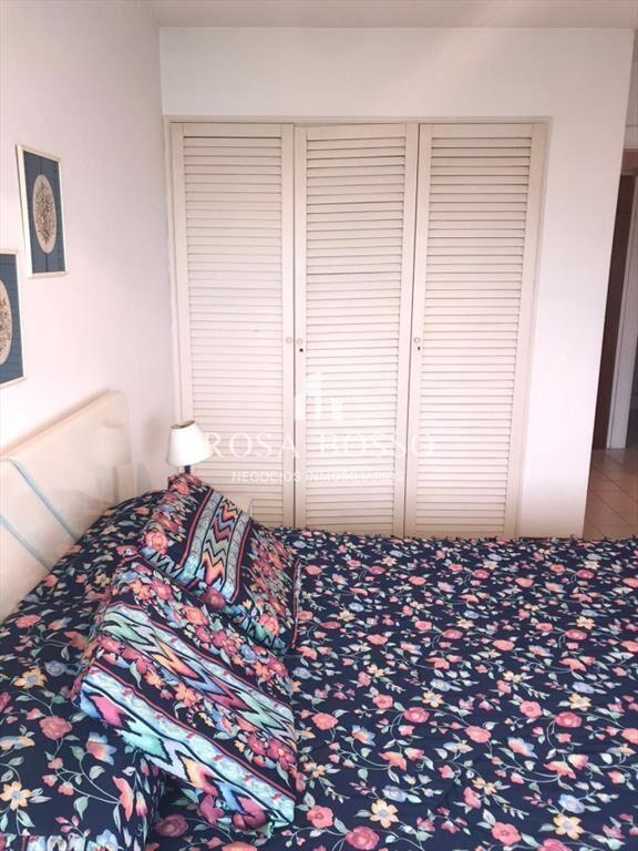 Apartamento en península.