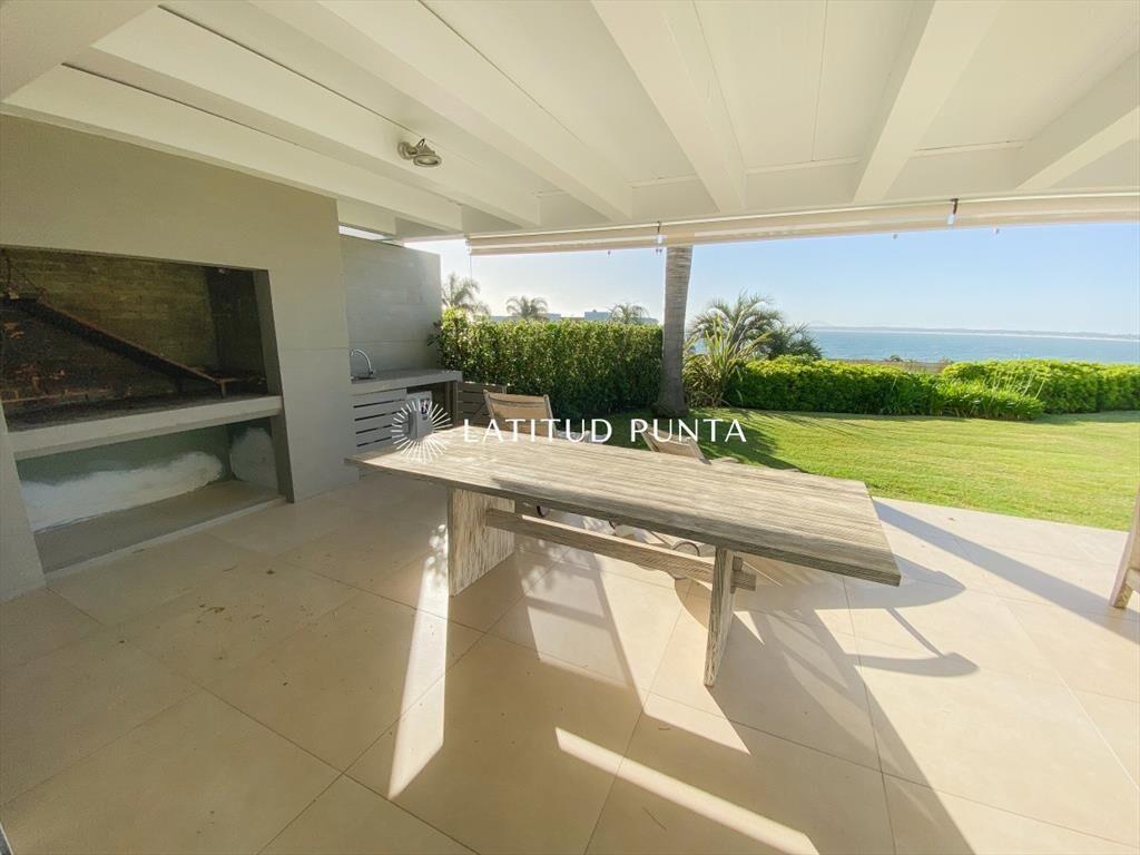 Apartamento en Punta Ballena, 3 dormitorios