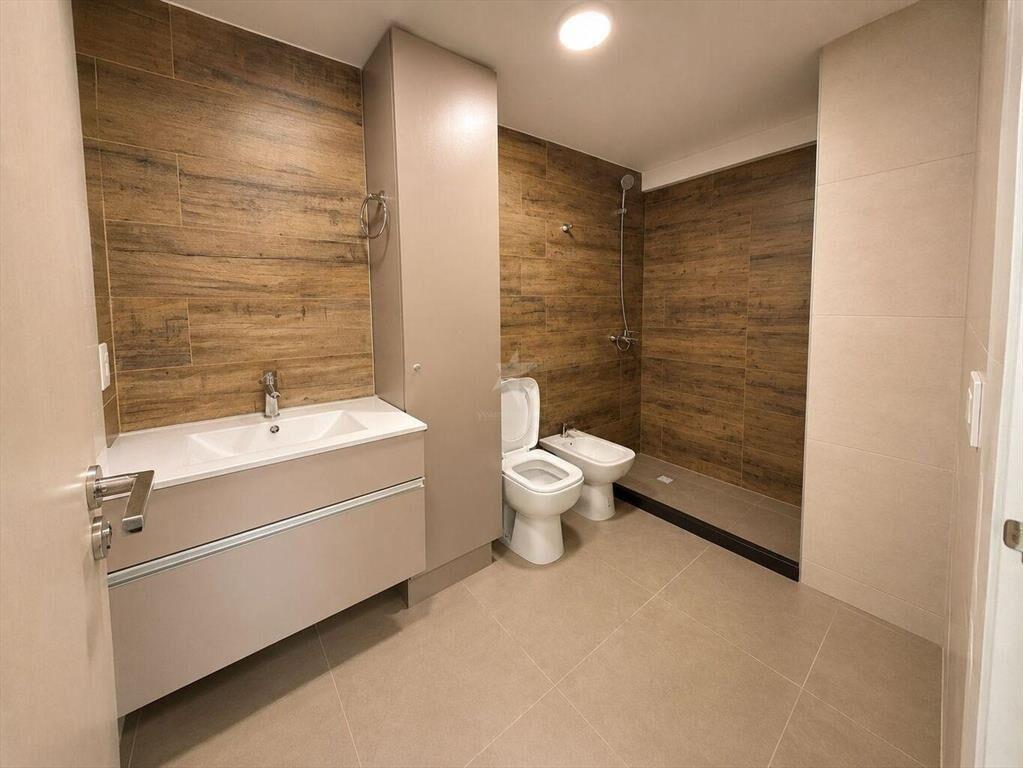 ALQUILER MONOAMBIENTE POCITOS NUEVO C/GGE
