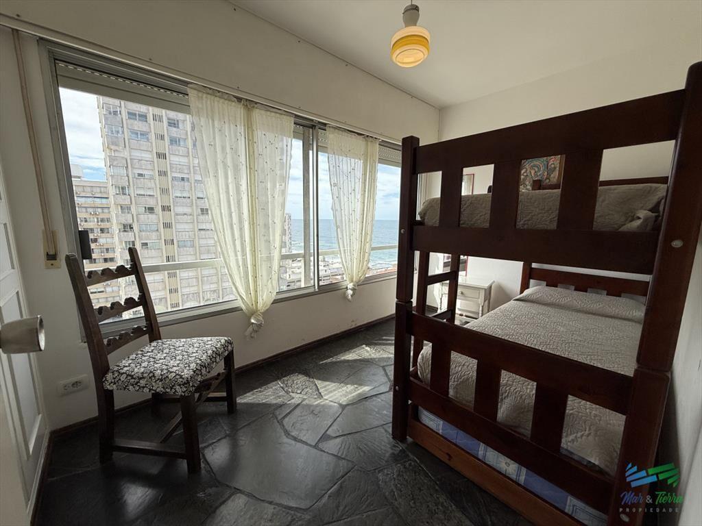 En venta apartamento 2 dormitorios con vista al