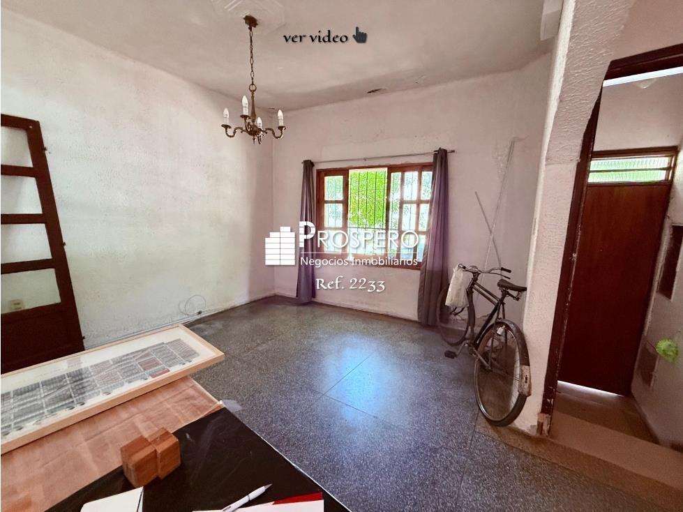 2233 Venta Casa 2dorm Pocitos Fondo Galpón