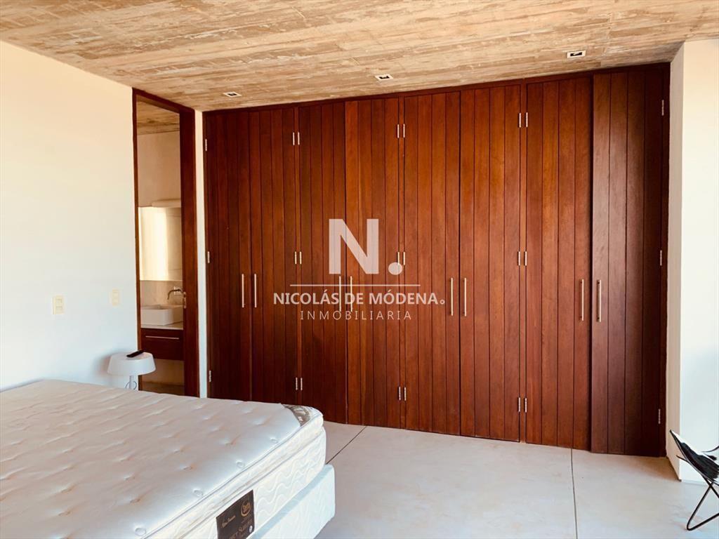 Casa en Venta de 7 dormitorios en Altos del , del
