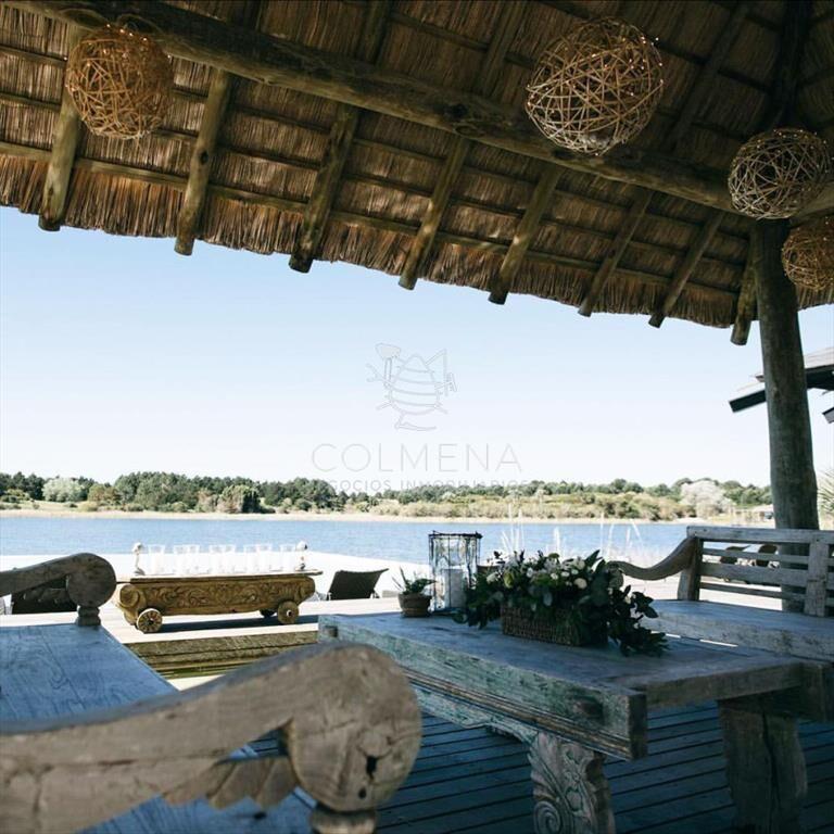 Lotes Laguna Escondida, El barrio más exclusivo de José I