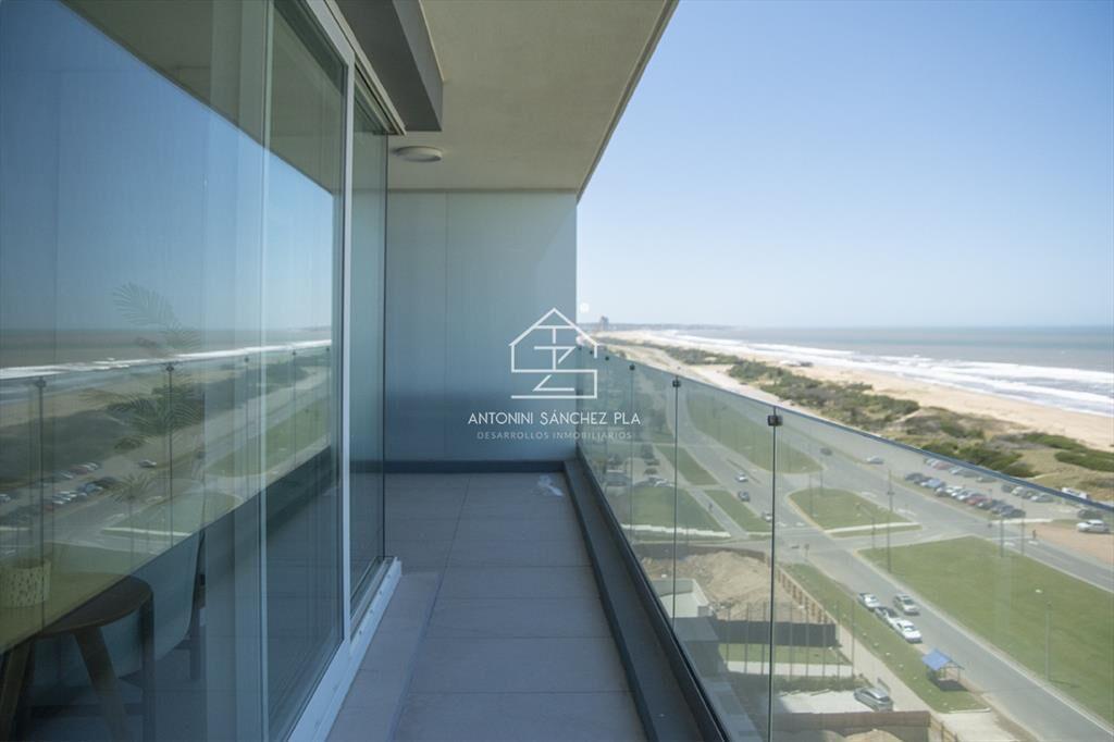 Le Parc III, departamento de 3 dormitorios en venta, Punta