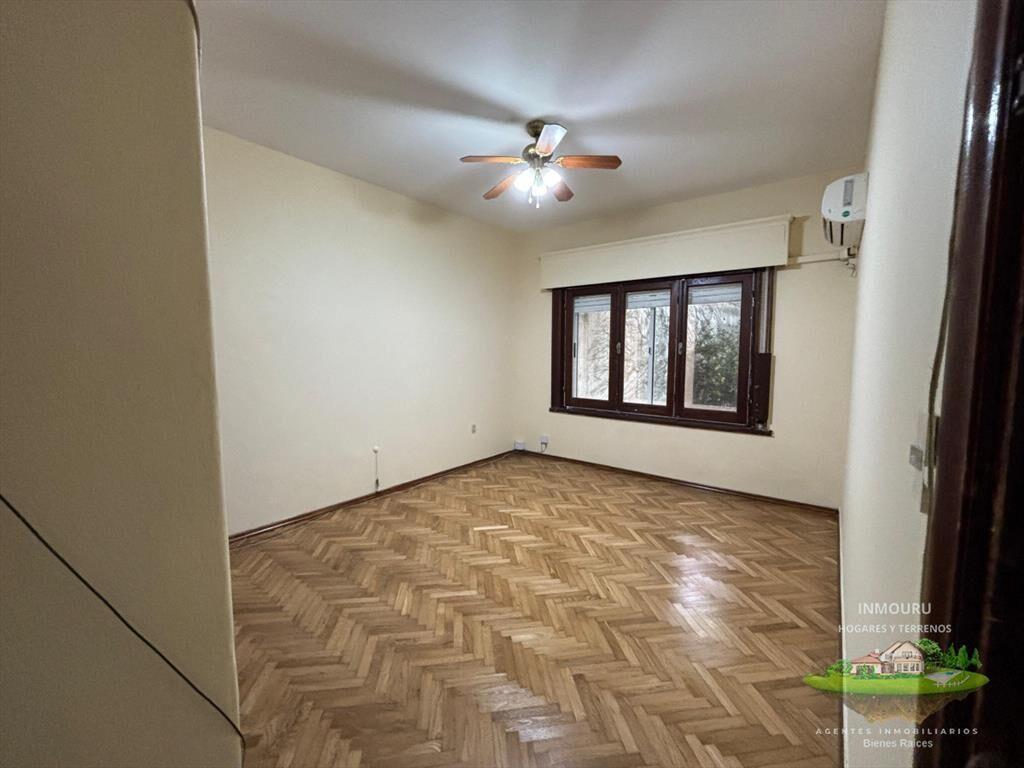 Casa sumamente amplia en alquiler