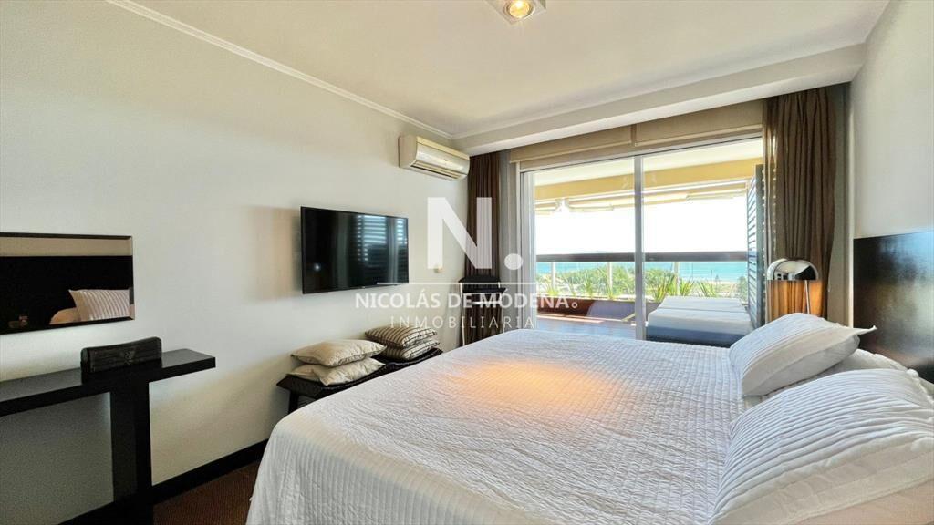 Venta de Hermoso Apartamento de 2 dormitorios en edificio d