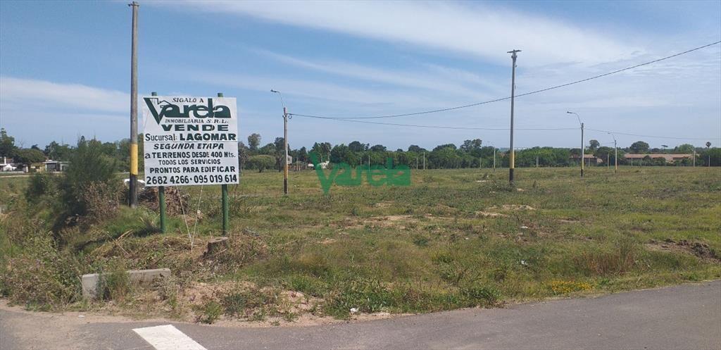 Venta terreno Lagomar, saneamiento. Ideal