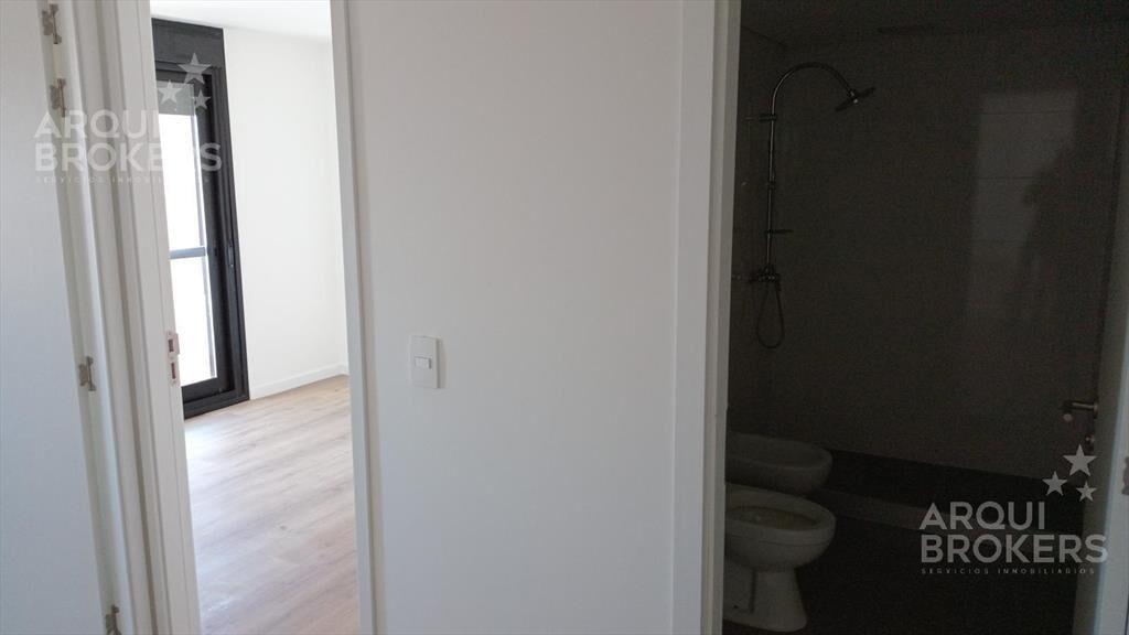 Apartamento de 2 dormitorios en venta en Centro