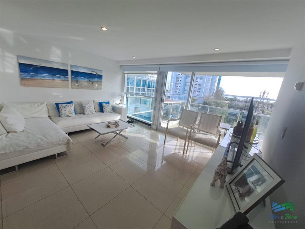 En venta Apartamento en Playa Mansa de 3 con del