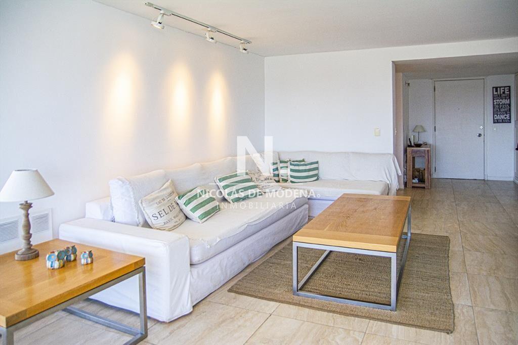 Excelente departamento en Punta del Este