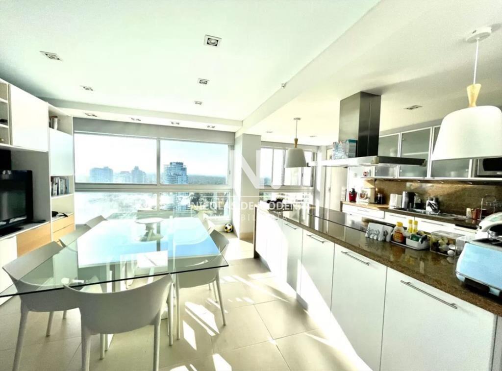 Apartamento penthouse en alquiler, Le parc ,