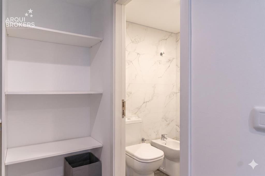 Apartamento 2 dormitorios en venta en Punta Carretas con 3
