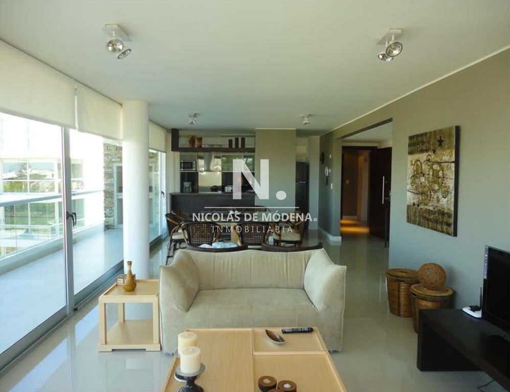 Apartamento en Moderno complejo con excelentes amenitas en