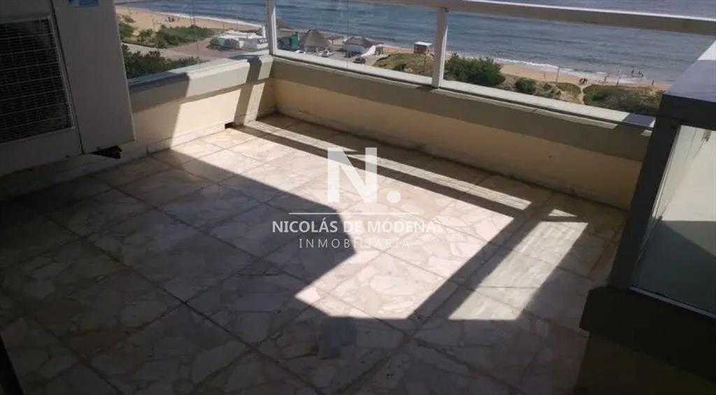 Apartamento en venta primera linea