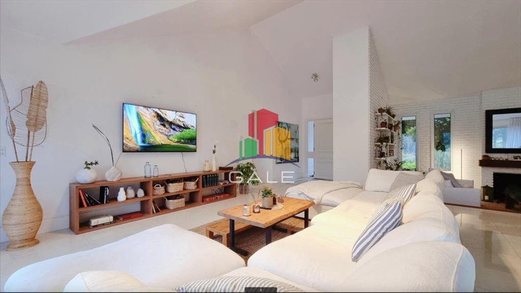 En venta espectacular casa de 5 dormitorios en