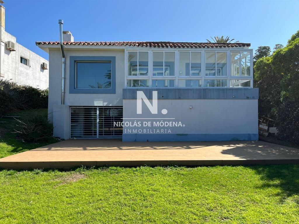 Chalet en PenÃnsula en venta, de 4 dormitorios.