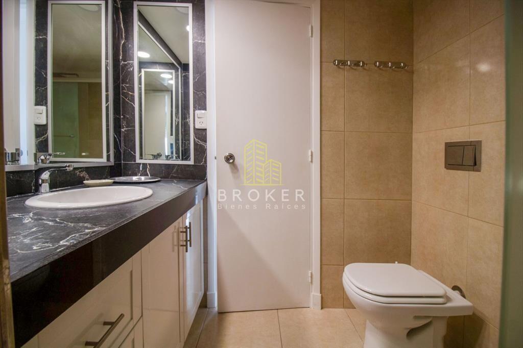 Venta de apartamento totalmente reciclado en con