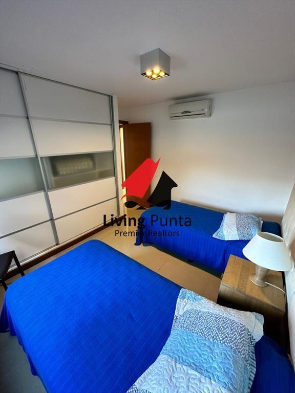 Venta departamento punta del este