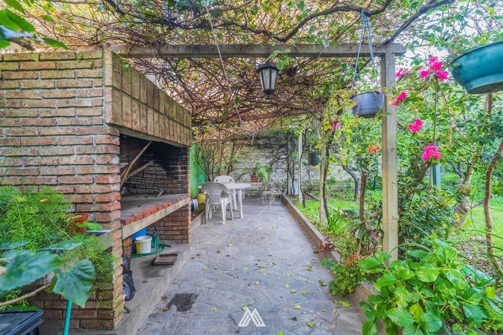 VENTA CASA 3 DORMITORIOS LAS PIEDRAS CENTRO