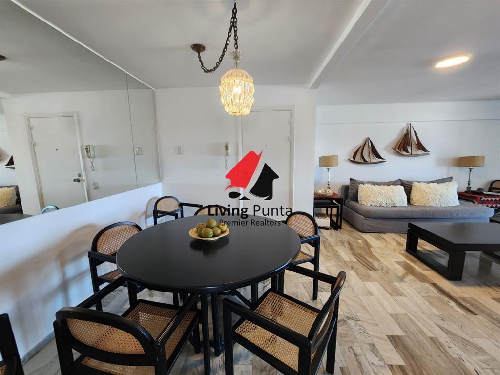 Apartamento en Peninsula, 3 dormitorios *