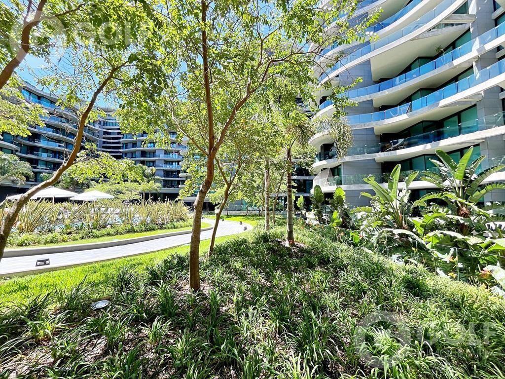 Alquiler apartamento de 2 dormitorios con garaje para un au