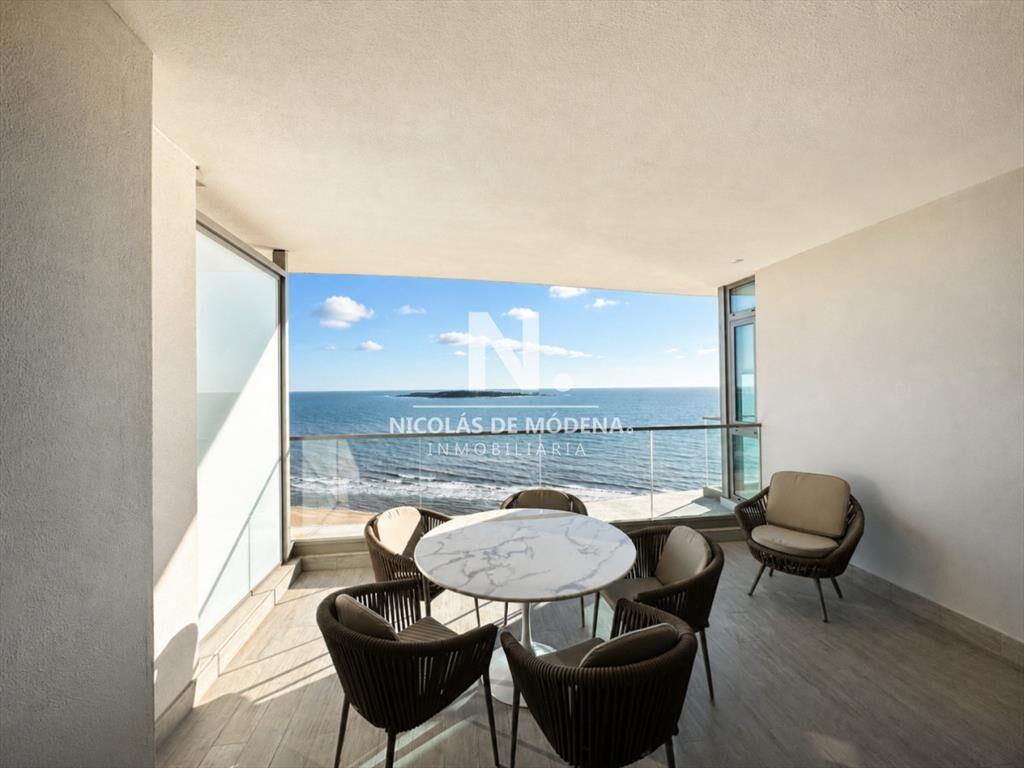 Espectacular apartamento en alquiler en la torre mas lujosa