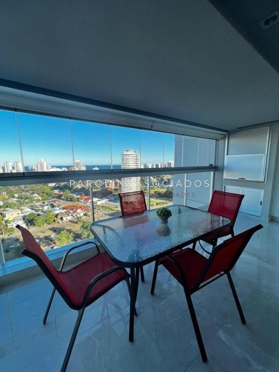 Apartamento en venta en edificio Miami Boulevard