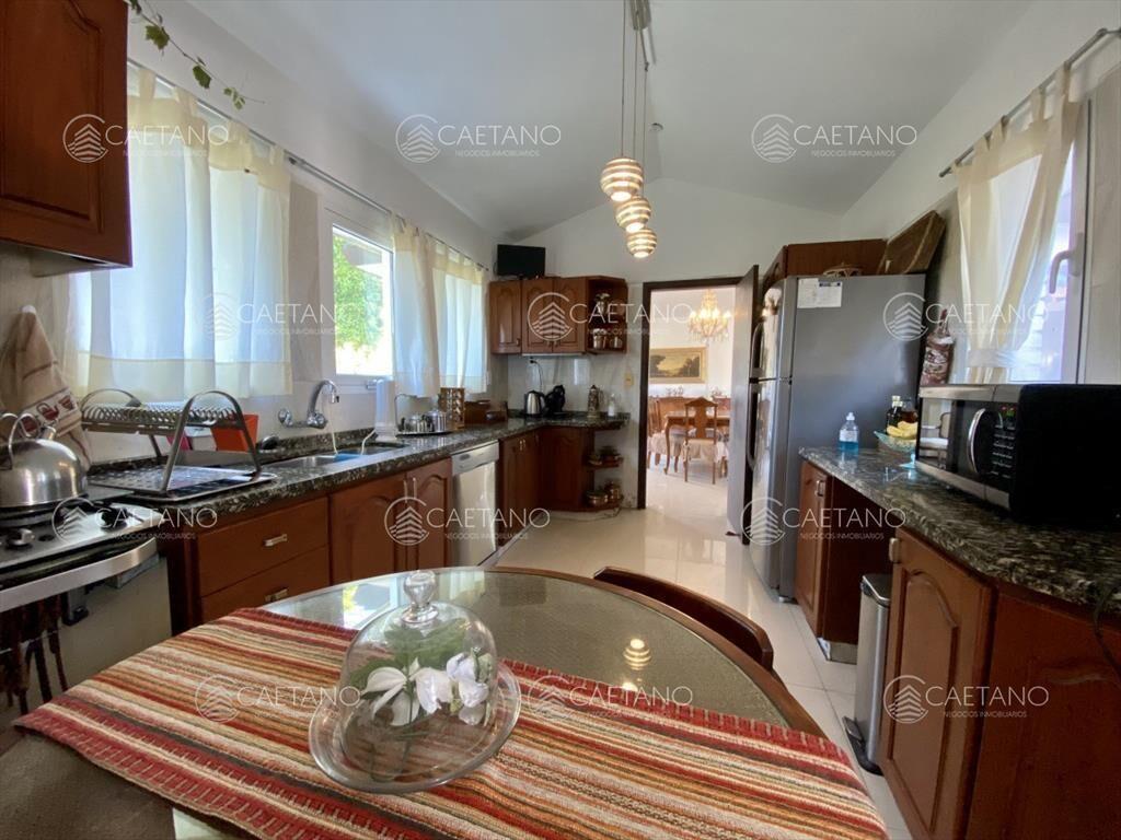 Hermosa casa, ubicada en un lugar inmejorable!