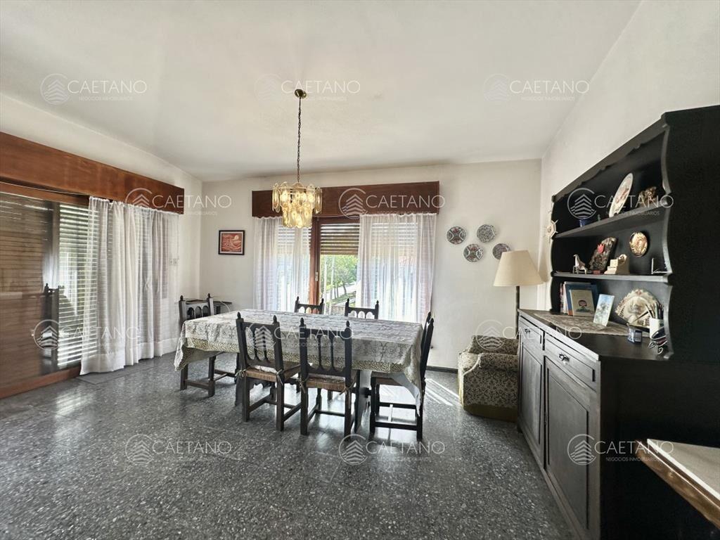 Venta Hermosa Casa - 3 dormitorios 2 baños -