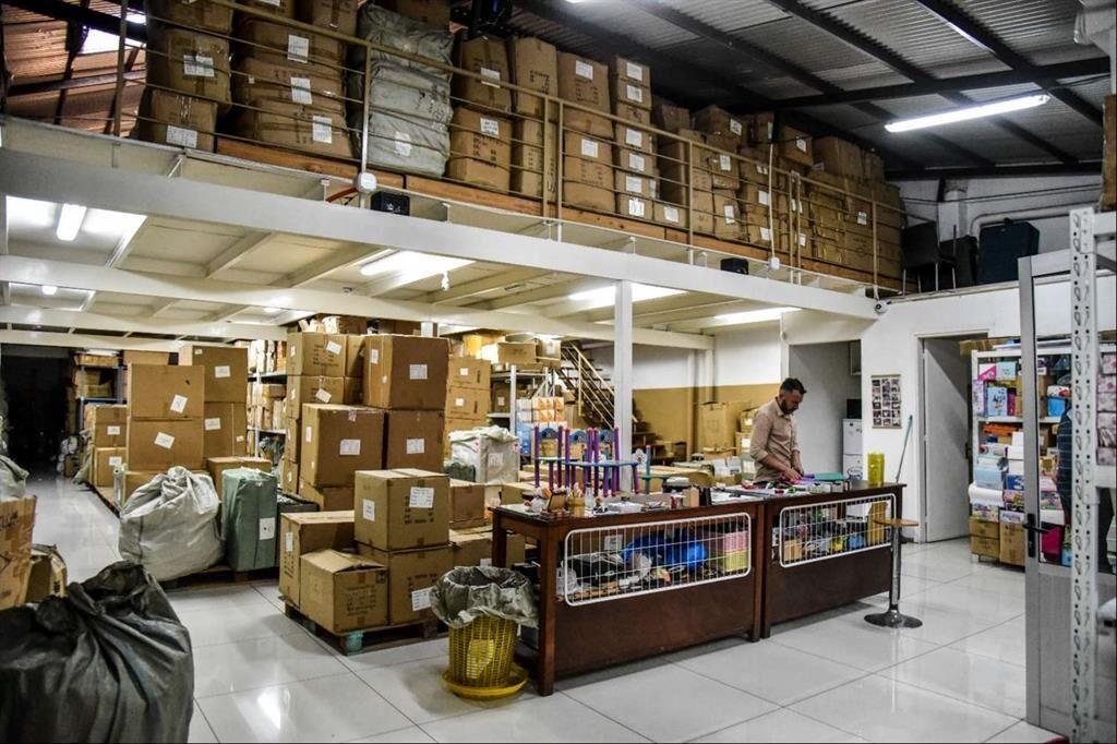 Venta excelente local en La Comercial, Oportunidad!