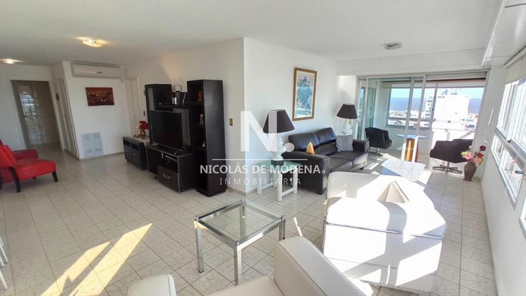 Apartamento en Punta del Este, Península