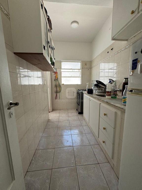 OPORTUNIDAD PARA INVERSORES - VENTA APTO ZONA TRES CRUCES