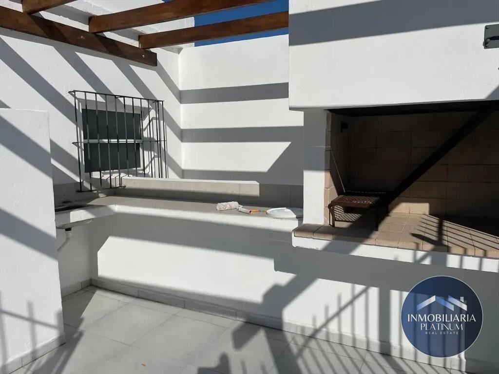 Edificio con 6 Apartamentos Reciclados | Ideal Inversor ...