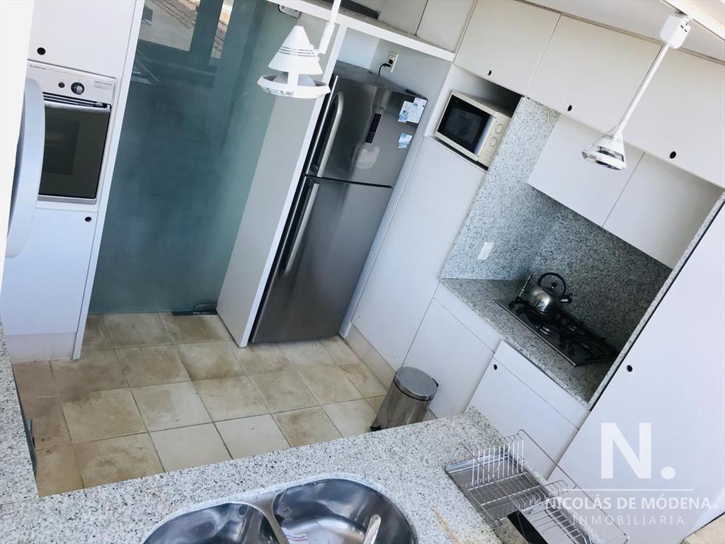Hermoso apartamento con excelente vista!