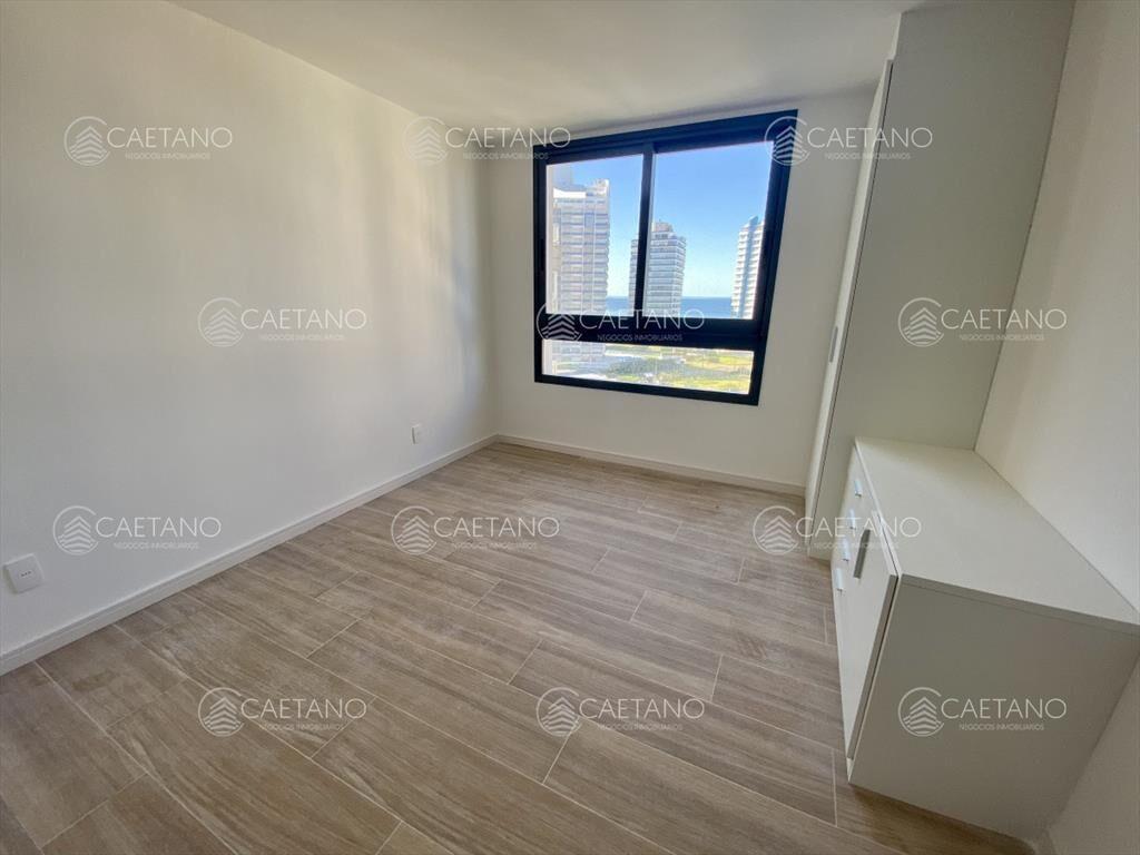Apartamento dos dormitorios a estrenar Punta del