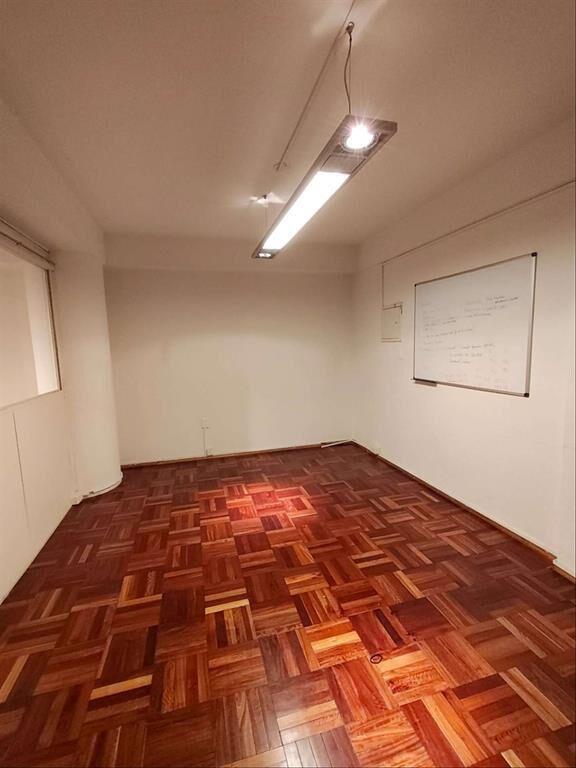 ALQUILER Oficina de 120m2 en Edificio Torre Independencia e