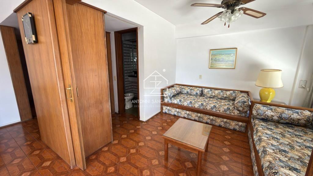 Venta Apartamento 2 Dormitorios y Dependencia del