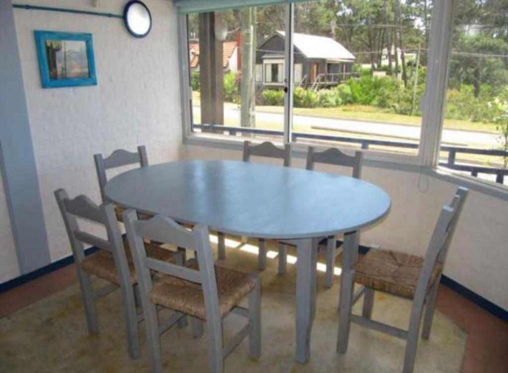CASA EN VENTA DE 3 DORMITORIOS EN LA BARRA