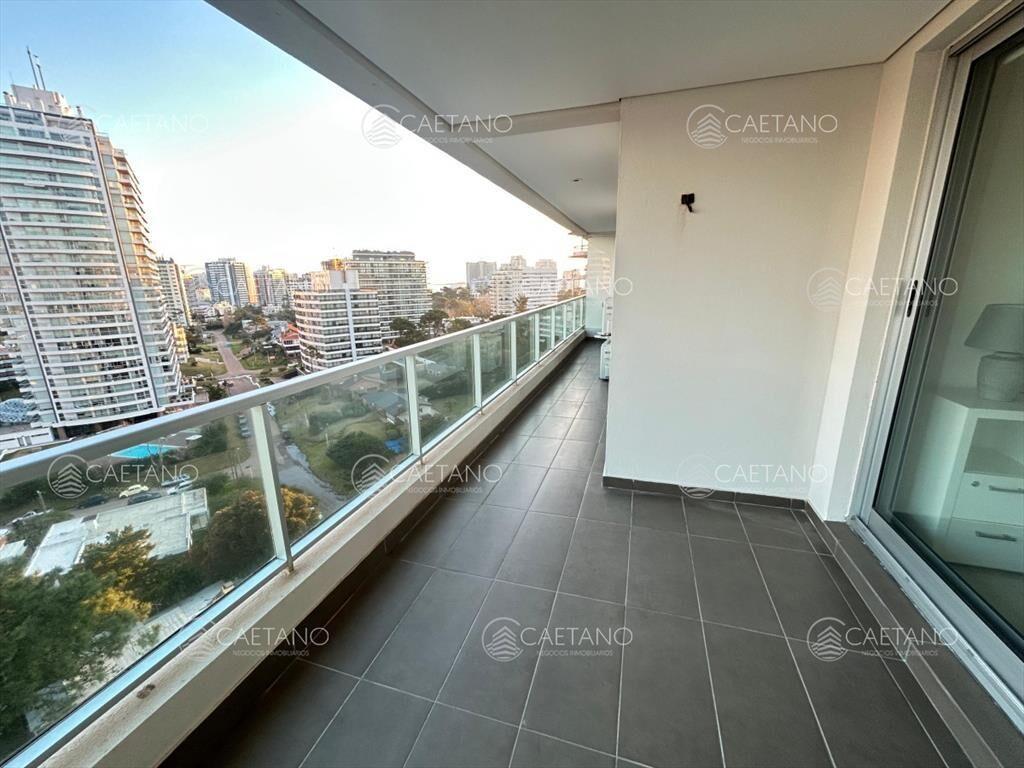 Alquiler apartamento dos dormitorios punta del