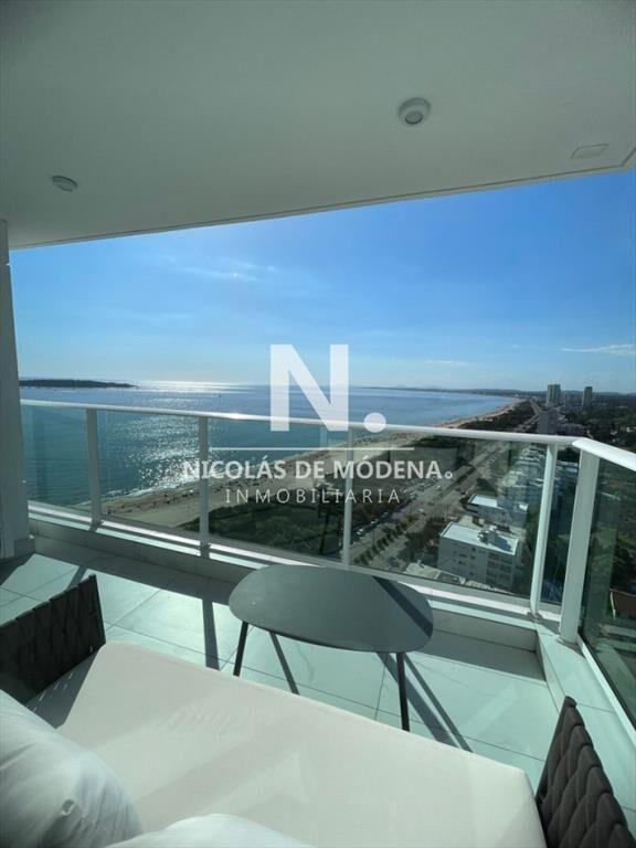 Hermoso apartamento en torre de categoría