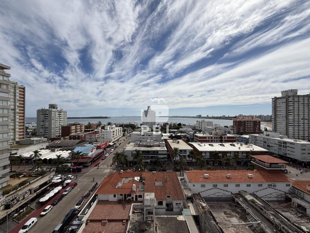 Apartamento en Península - Punta del Este - - :