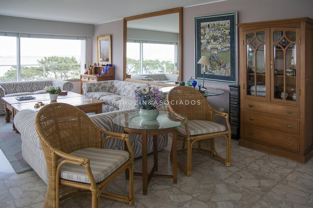 Apartamento en venta de 3 dormitorios en Mansa, Punta del E