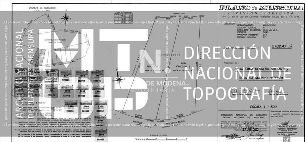 Terreno de gran superficie sobre la cancha de