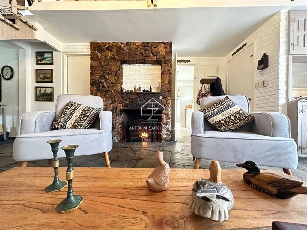 Casa de 3 dormitorios en alquiler en Punta del