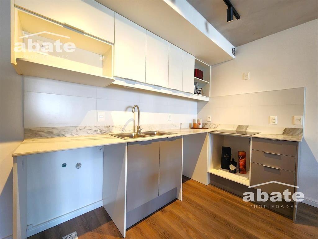 Venta apartamento 2 Dormitorios en Pocitos de grandes dimen