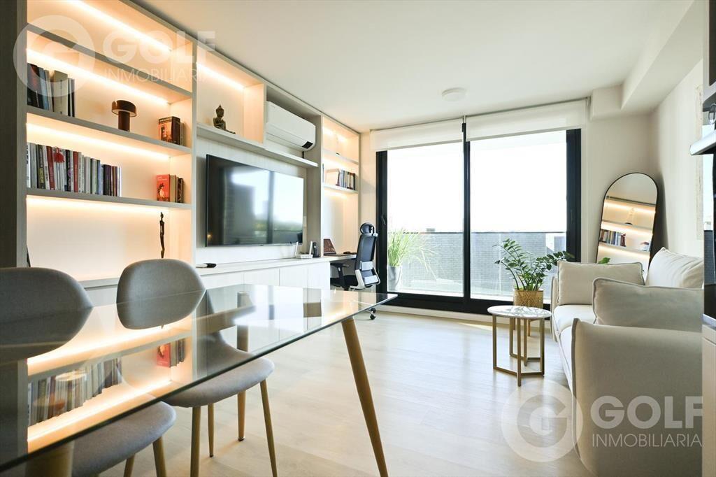 Venta de Apartamento de 1 dormitorio con cochera Punta Carr